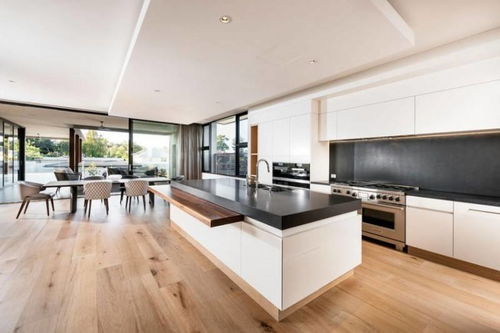 成都别墅装修公司现代风格效果图与珠海家装趋势解析